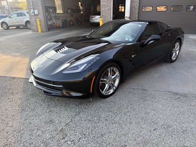 Used 2016 Chevrolet Corvette Stingray Coupe w/ 3LT Preferred Equipment Group RWD image 7
