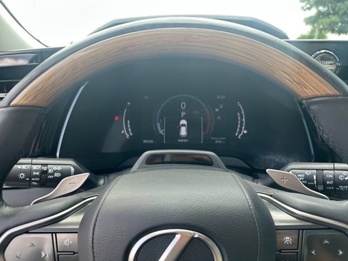 Used 2023 Lexus RX 350 Premium Plus w/ Cold Area Package FWD image 23