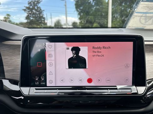 New 2026 Volkswagen Atlas SEL Premium R-Line image 16