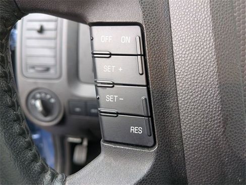 Used 2010 Ford Escape XLT image 18