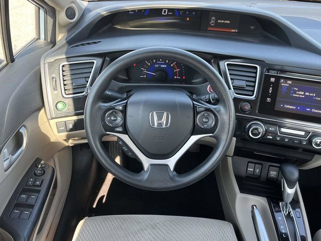 Used 2014 Honda Civic Hybrid Sedan image 17