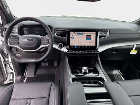 New 2026 Jeep Grand Wagoneer Limited AWD/4WD image 18