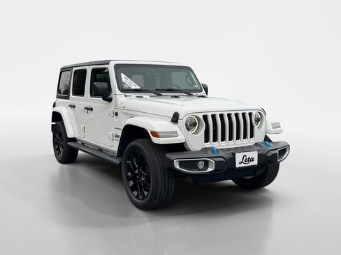 Used 2023 Jeep Wrangler Unlimited Sahara image 2