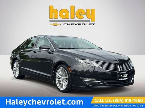 Used 2013 Lincoln MKZ FWD image 1