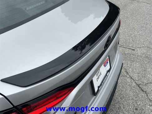 Used 2022 Toyota Corolla SE image 30