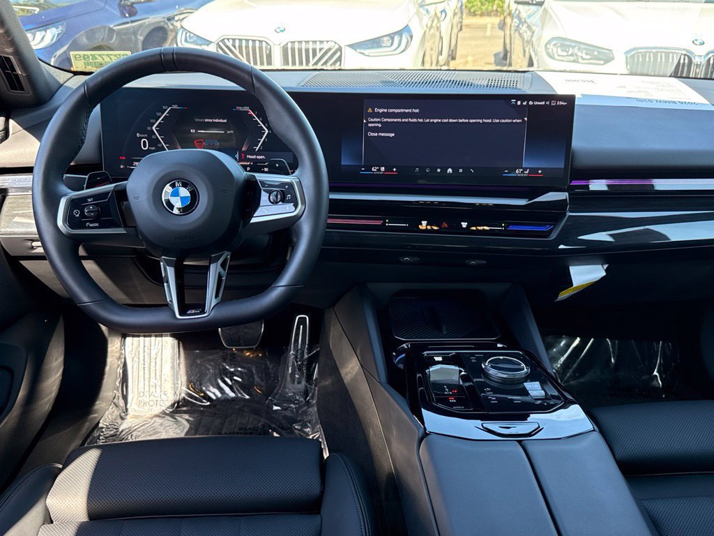 Used 2026 BMW 530i w/ M Sport Package RWD image 29