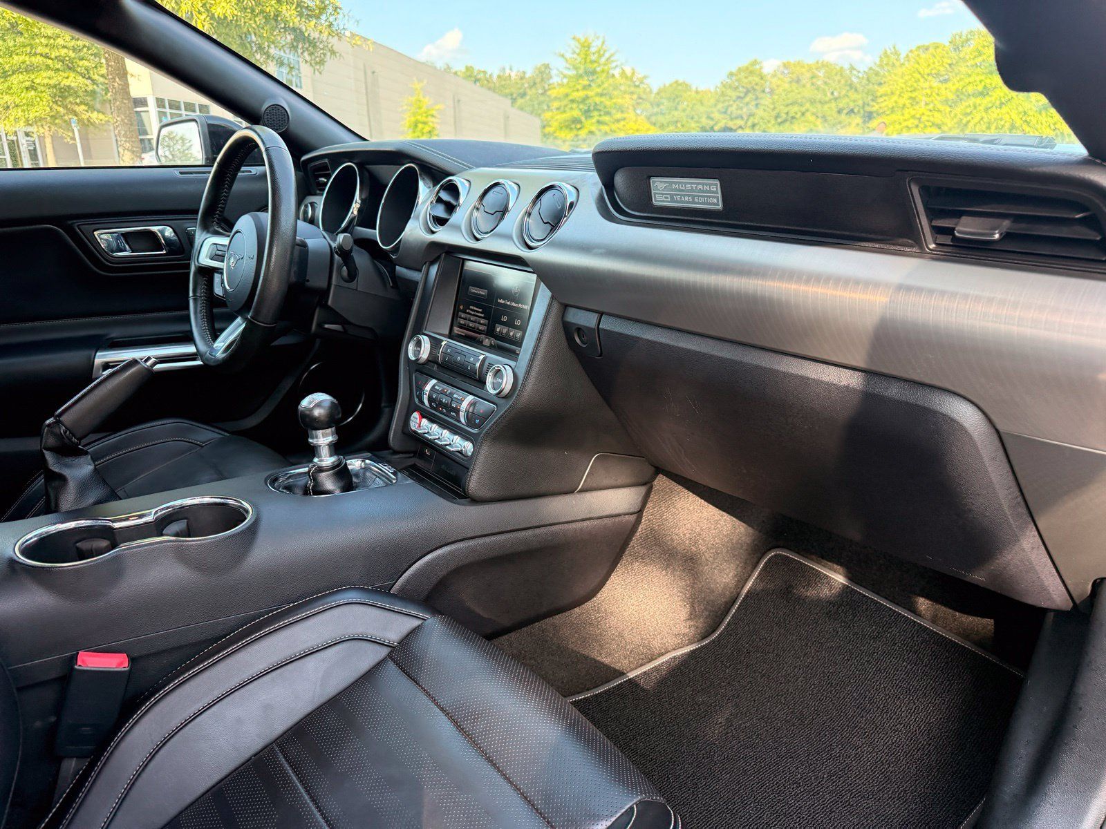 Used 2015 Ford Mustang GT Premium w/ Equipment Group 401A RWD image 24