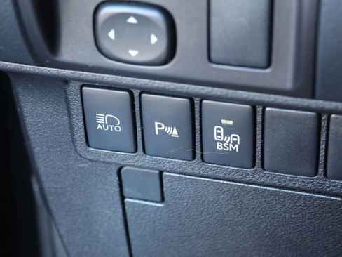 Used 2018 Lexus ES 350 image 16