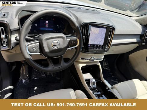 Used 2026 Volvo XC40 B5 Plus AWD/4WD image 24