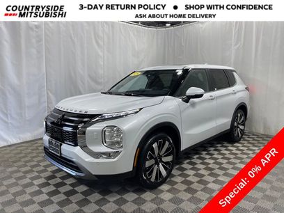 New 2025 Mitsubishi Outlander SE