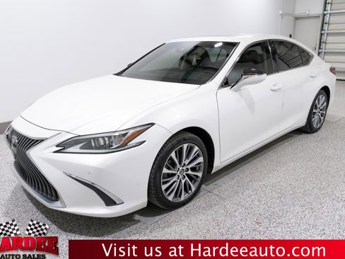 Used 2019 Lexus ES 350 350 w/ Premium Package image 2