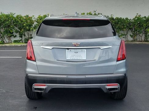 Certified 2024 Cadillac XT5 Premium Luxury FWD image 4