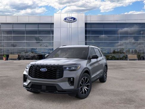 New 2026 Ford Explorer ST-Line AWD/4WD image 2