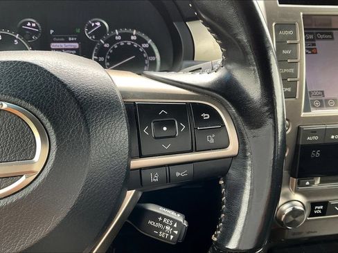 Used 2020 Lexus GX 460 Premium w/ Premium Package AWD/4WD image 11