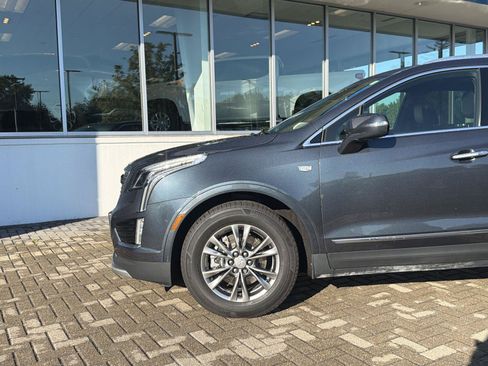 Used 2021 Cadillac XT5 Premium Luxury AWD/4WD image 9