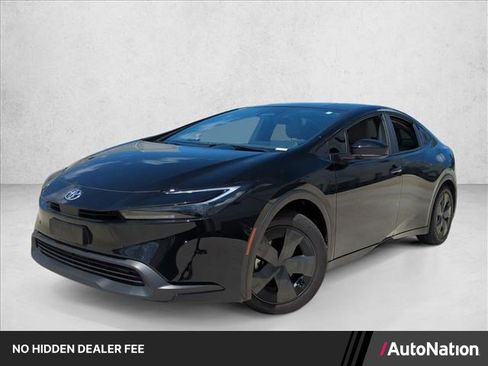 Used 2026 Toyota Prius LE FWD image 1
