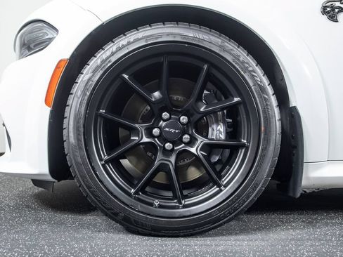 Used 2021 Dodge Charger SRT Hellcat RWD image 15