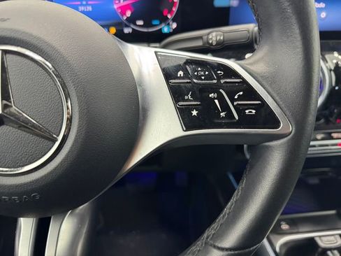 Used 2025 Mercedes-Benz GLA 250 image 23