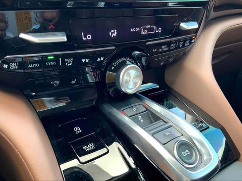 Used 2024 Acura MDX SH-AWD w/ Technology Package image 33