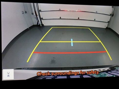 Used 2023 Toyota RAV4 LE AWD/4WD image 23