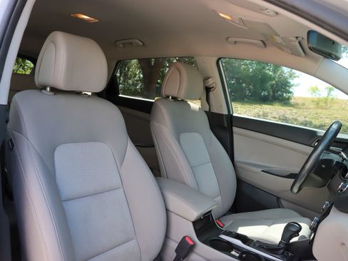 Used 2016 Hyundai Tucson Sport FWD image 20