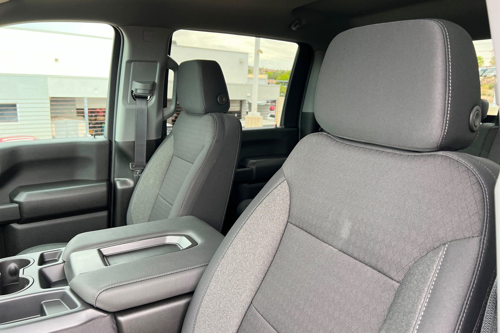 New 2026 Chevrolet Silverado 2500 Custom w/ Custom Value Package AWD/4WD image 17