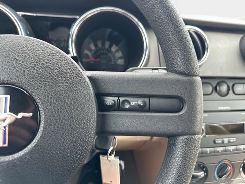 Used 2008 Ford Mustang GT Premium image 26