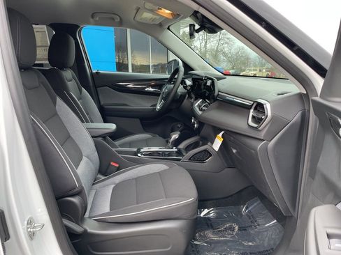 New 2026 Chevrolet TrailBlazer LT w/ Convenience Package image 25