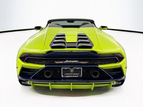 Used 2020 Lamborghini Huracan EVO AWD/4WD image 6