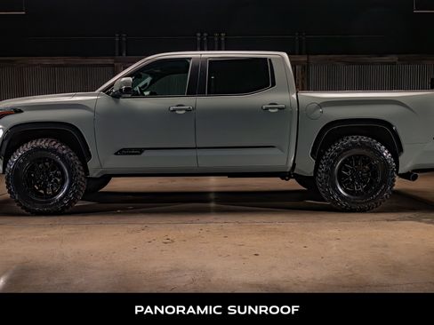 Used 2025 Toyota Tundra Platinum AWD/4WD image 6