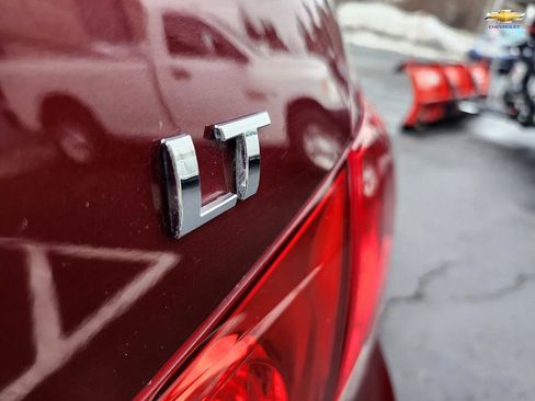 Used 2016 Chevrolet Cruze LT image 36