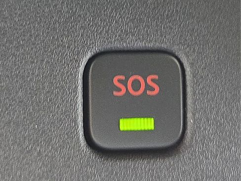 Used 2022 Nissan Frontier PRO-4X AWD/4WD image 21