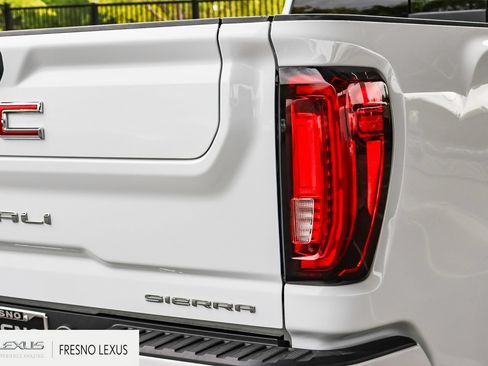 Used 2020 GMC Sierra 2500 Denali w/ Denali Ultimate Package AWD/4WD image 7