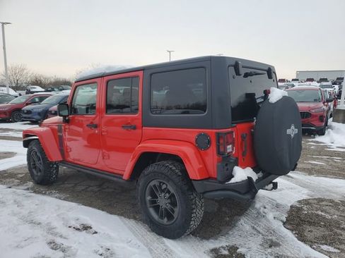 Used 2018 Jeep Wrangler Unlimited Sport image 6