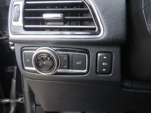 Used 2020 Lincoln Navigator Reserve w/ Equipment Group 208A Reserve AWD/4WD image 24