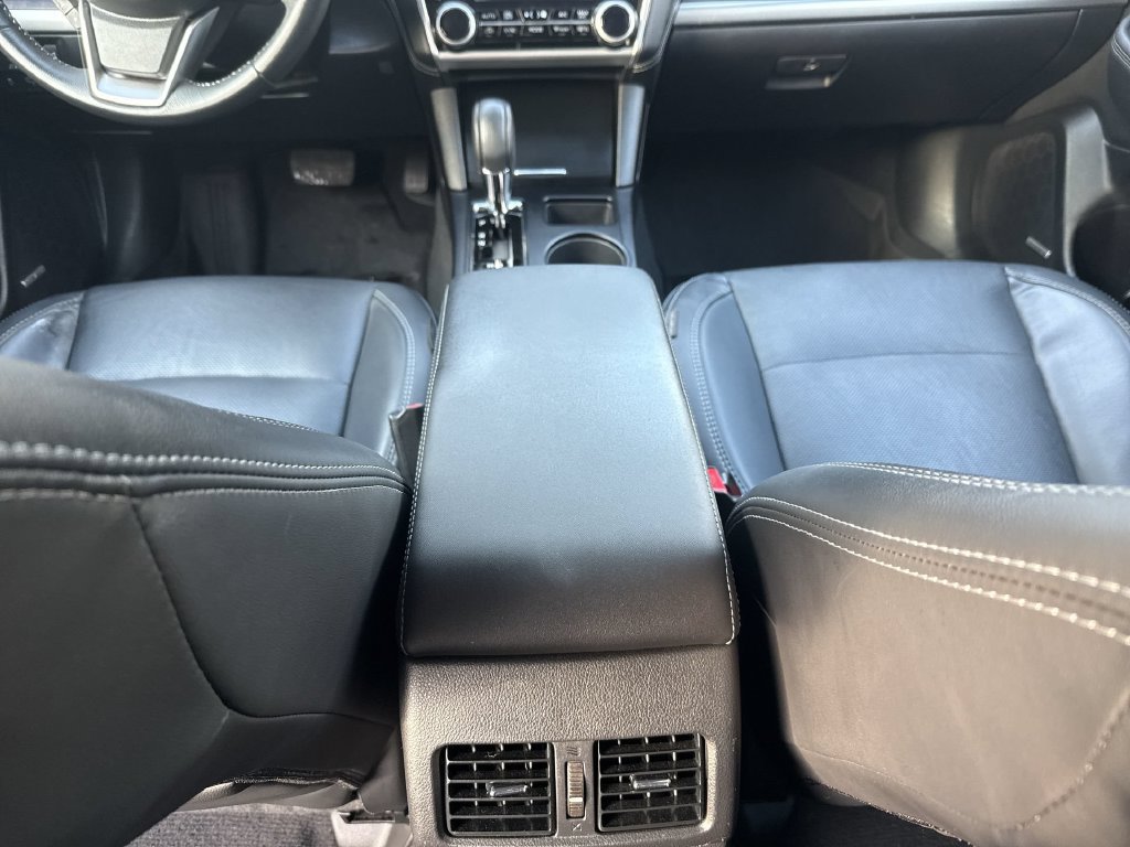 Used 2019 Subaru Outback 2.5i Limited AWD/4WD image 21