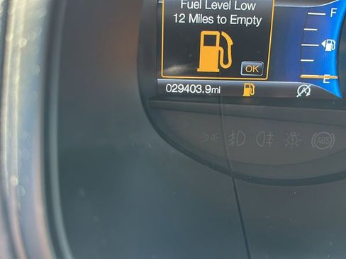 Used 2024 Ford Edge Titanium image 17