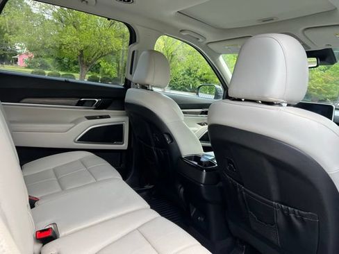 Used 2020 Kia Telluride EX FWD image 19