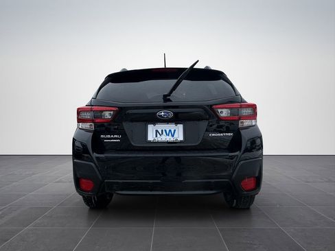 Used 2022 Subaru Crosstrek 2.0i image 5