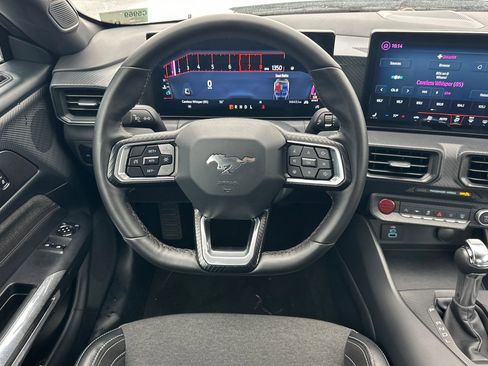 Used 2024 Ford Mustang Coupe image 14