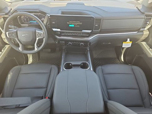 New 2026 Chevrolet Silverado 2500 LT w/ Trail Boss Package AWD/4WD image 9