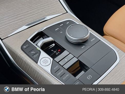 Used 2026 BMW 330i xDrive Sedan w/ Premium Package image 17