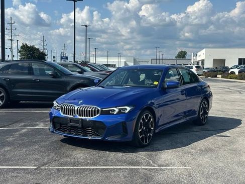 Certified 2026 BMW 330i xDrive Sedan AWD/4WD image 3