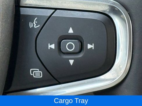 Used 2023 Volvo XC40 B5 Plus w/ Climate Package AWD/4WD image 36