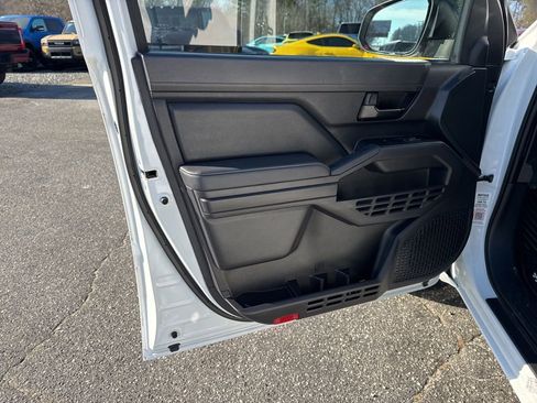 Used 2024 Toyota Tacoma SR w/ Towing Package image 23