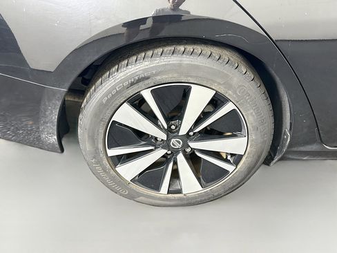 Used 2021 Nissan Altima 2.5 SV image 33