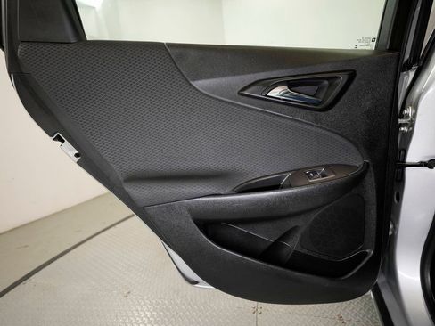 Used 2018 Chevrolet Malibu LT image 11