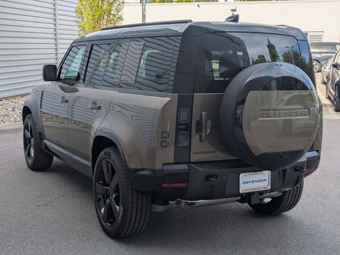 New 2026 Land Rover Defender 110 X-Dynamic SE AWD/4WD image 7