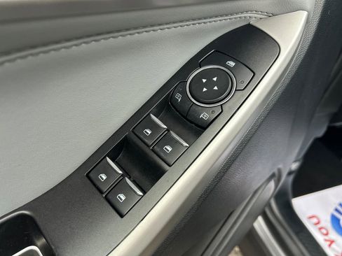 Used 2021 Ford Explorer XLT w/ Equipment Group 202A image 13