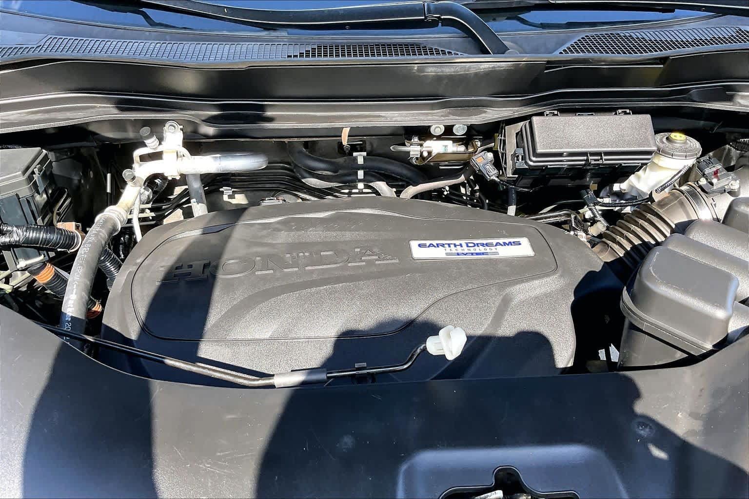 Used 2016 Honda Pilot Elite image 31